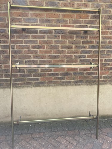 Roof rack - roof,